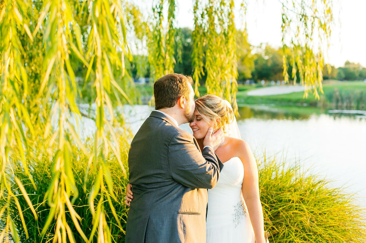 Harbor Pines Golf Club Wedding willow tree close